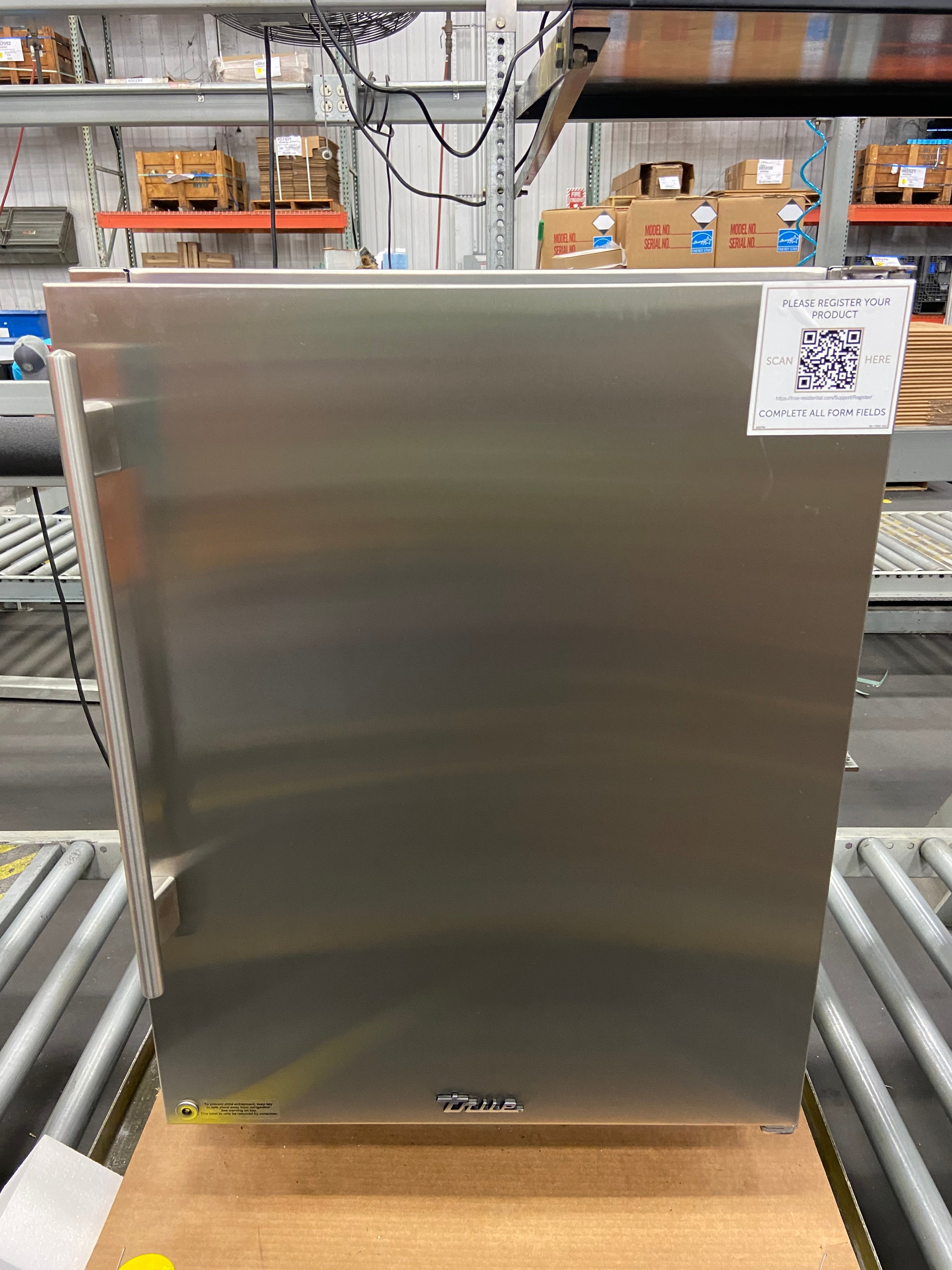 24" Stainless Freezer - Right Hinge | 10272327-1