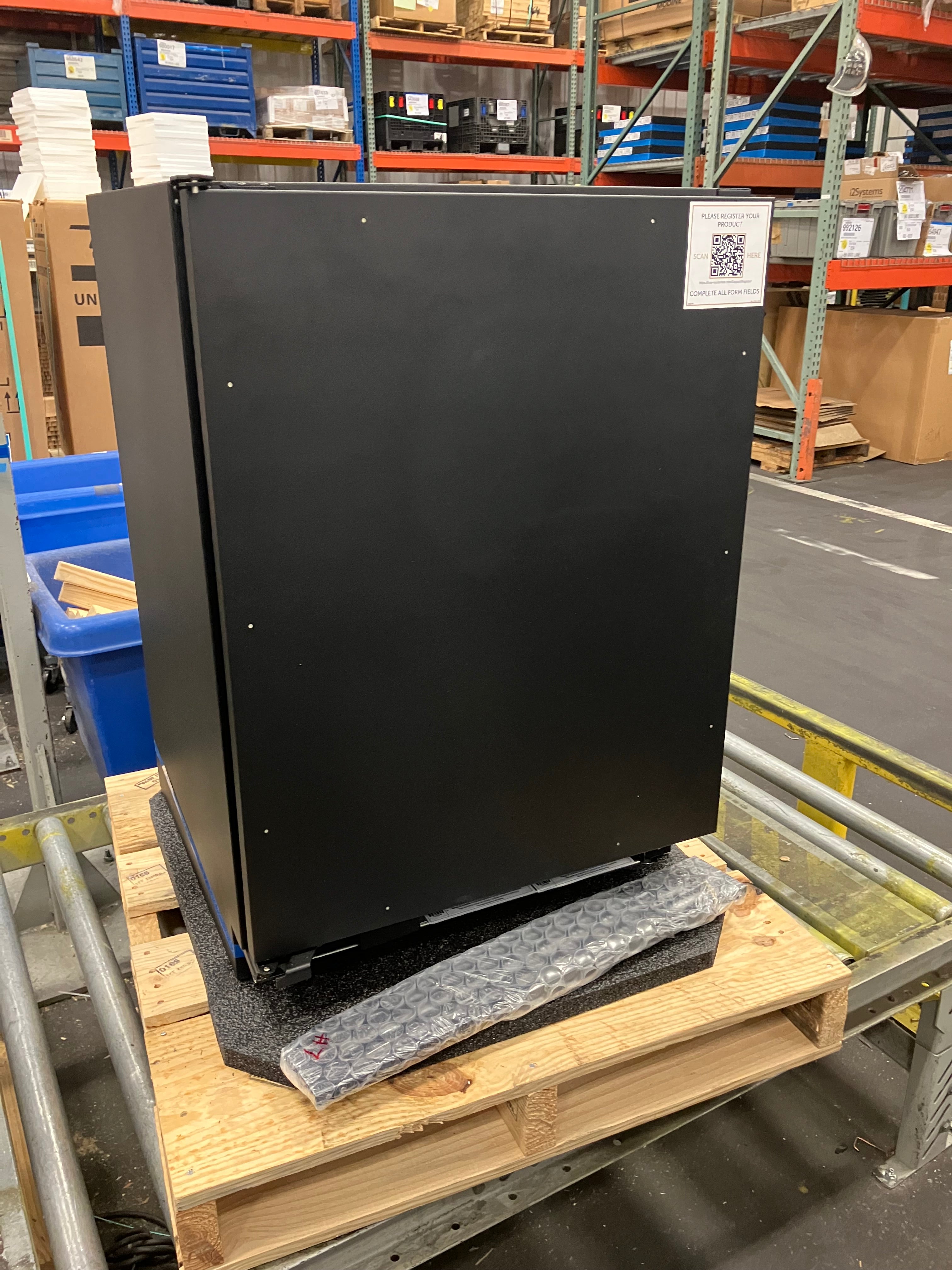 24" Overlay Refrigerator - Solid Door - Left Hinge | 11039795-1