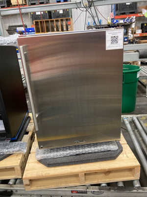 24" Stainless Refrigerator - Solid Door - Right Hinge | 11135919-1