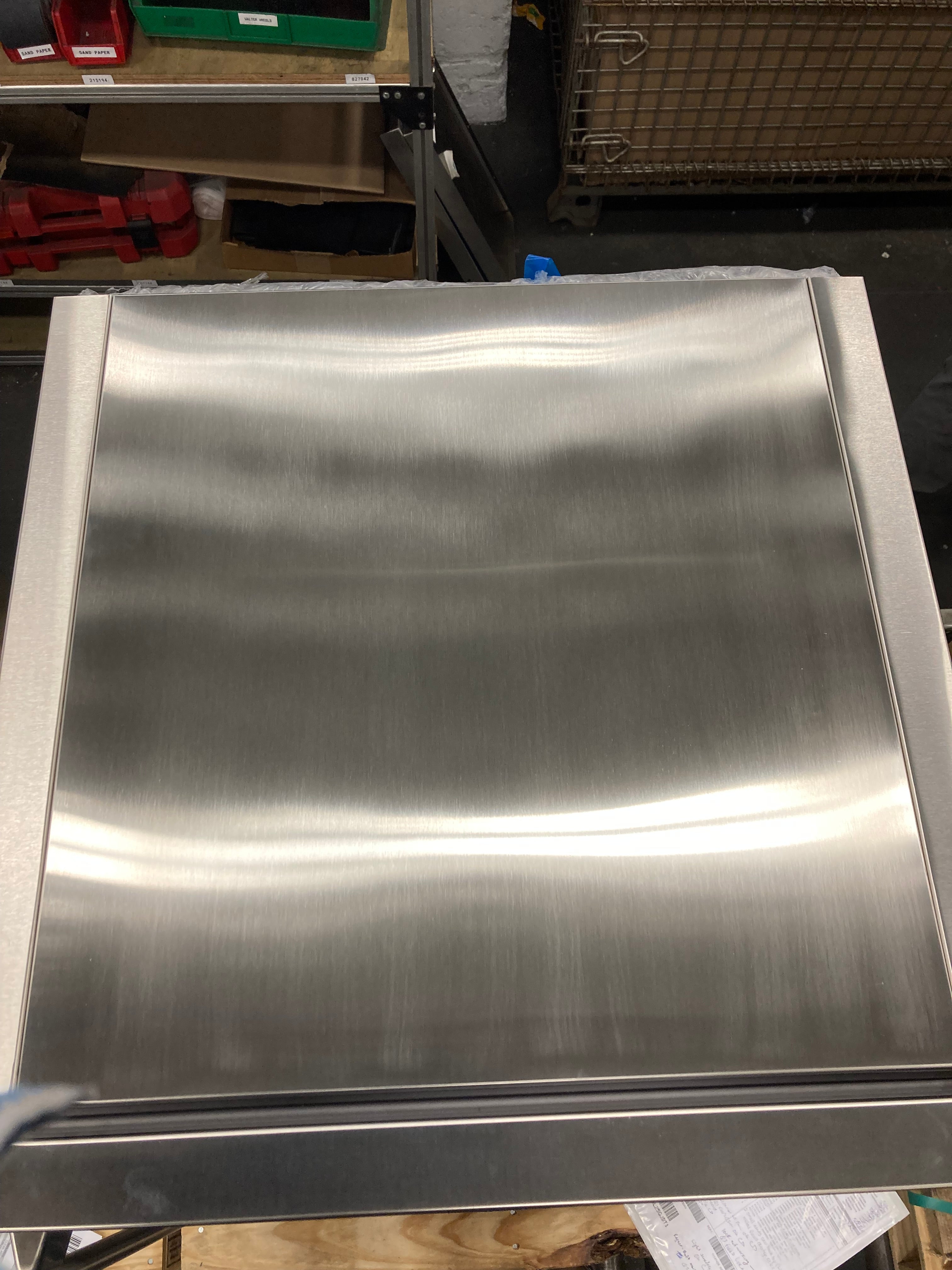 24" Stainless Beverage Center - Glass Door - Right Hinge | 11147428-1