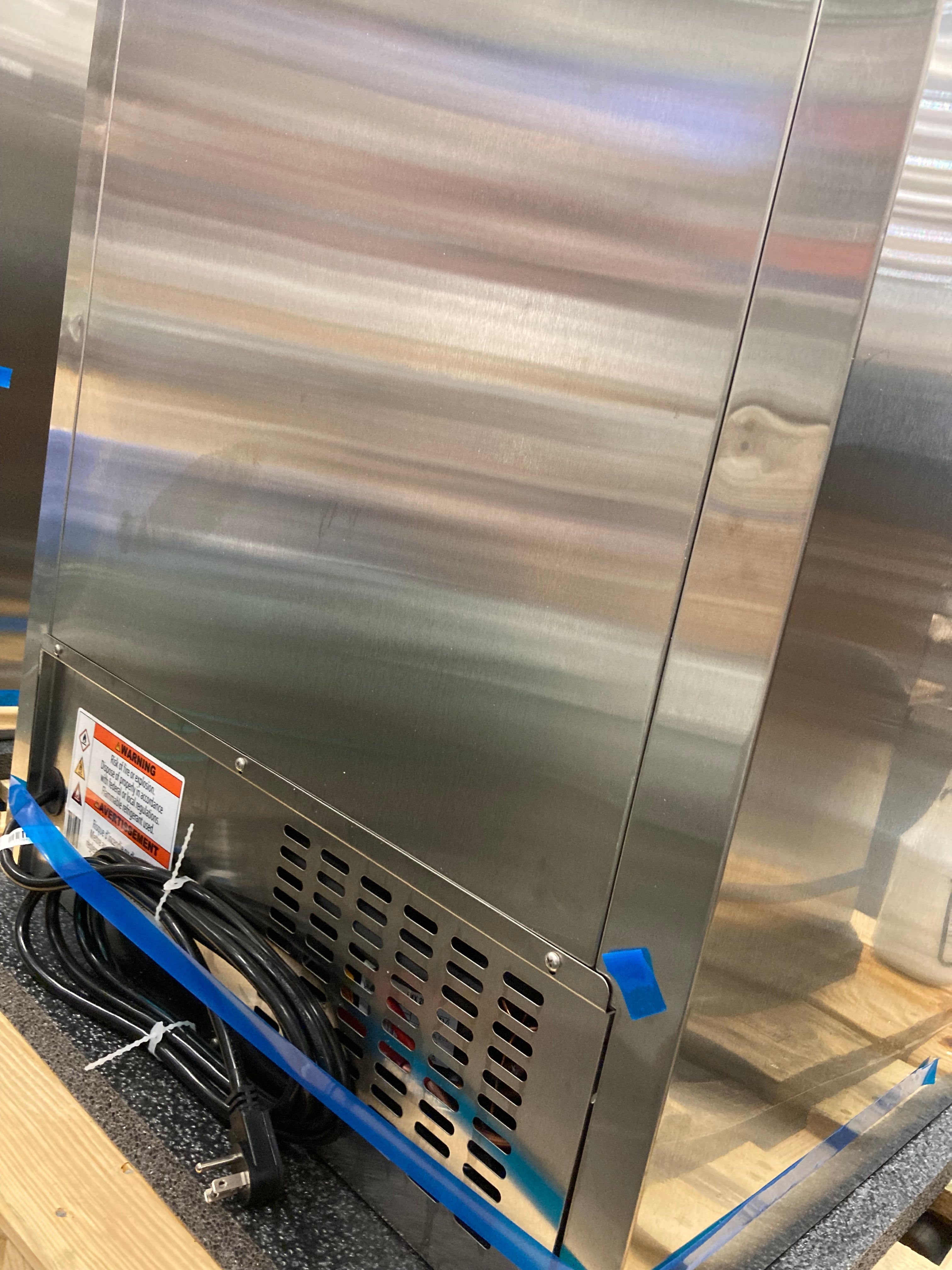 24" Stainless Beverage Center - Glass Door - Right Hinge | 11192990-1