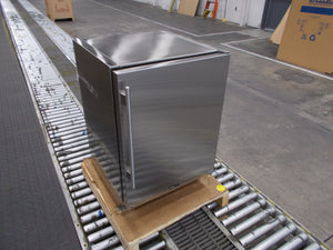 24" Stainless Freezer - Right Hinge | 10298782-1