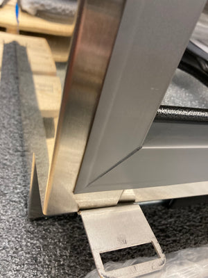 24" Stainless Beverage Center - Glass Door - Right Hinge | 11135924-1